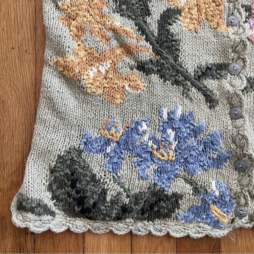 VTG Portraits by Northern Isles Hand Knit Floral Sweater Vest Medium Cottagcore - Picture 7 of 11